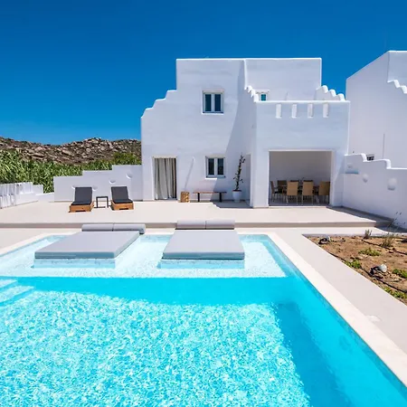 Depis Private Pool Villa *